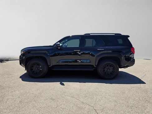Used 2026 Toyota 4Runner TRD Off-Road Premium AWD/4WD image 6
