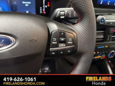 Used 2023 Ford Escape ST-Line Select image 19