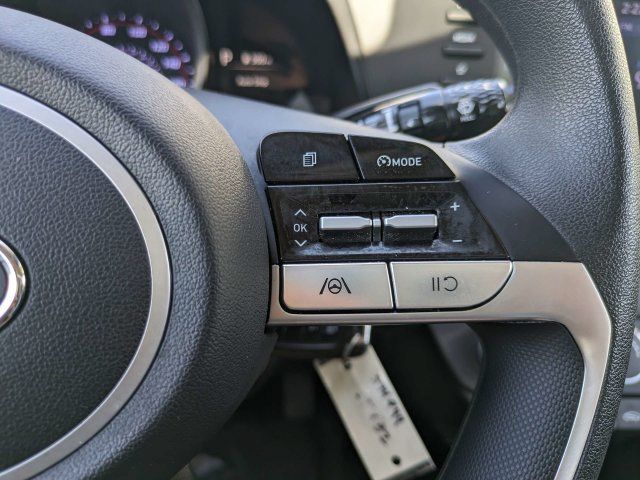 Used 2023 Hyundai Elantra SE FWD image 21