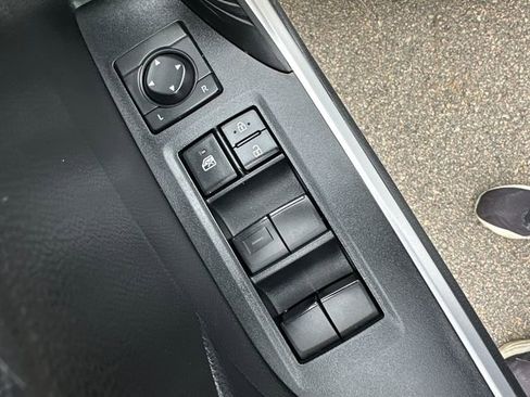 Used 2024 Toyota RAV4 LE AWD/4WD image 29