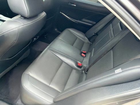 Used 2014 Lexus IS 250 AWD w/ Navigation Package image 9