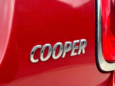 Used 2015 MINI Cooper 4-Door Hardtop FWD image 12