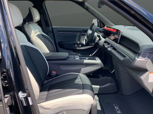 New 2026 Kia EV9 GT-Line AWD/4WD image 25
