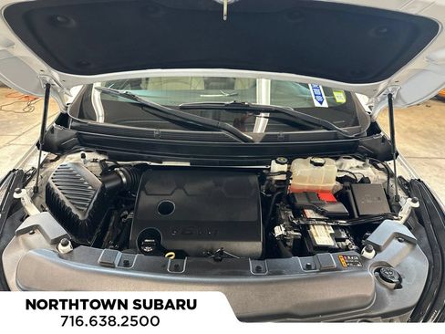 Used 2021 Buick Enclave Essence w/ Sound and Sites Package AWD/4WD image 27
