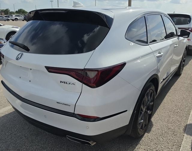 Used 2022 Acura MDX A-Spec AWD/4WD image 16