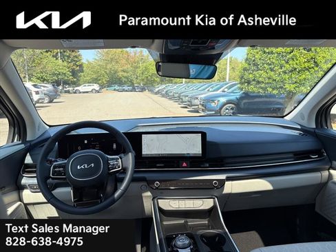 New 2026 Kia Carnival SX image 7