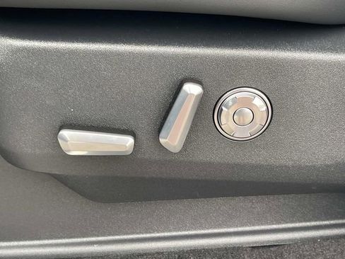 New 2026 Lincoln Navigator Reserve image 21