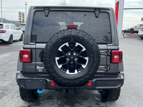 Used 2025 Jeep Wrangler Unlimited Rubicon 4xe w/ Safety Group image 4