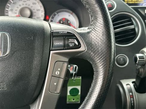 Used 2012 Honda Pilot Touring image 10