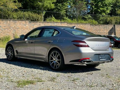 New 2026 Genesis G70 2.5T Prestige image 3