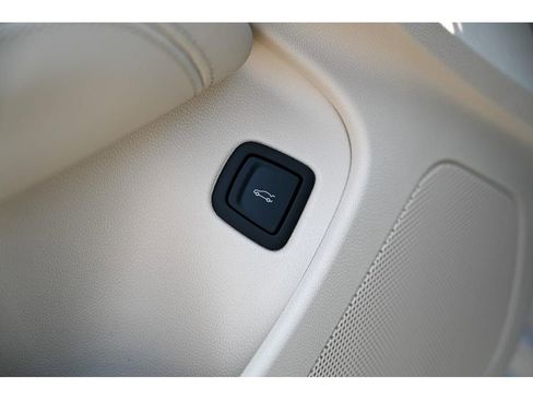 New 2025 Cadillac CT4 Premium Luxury image 16