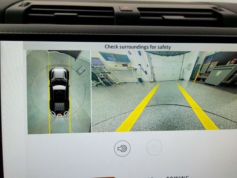 Used 2023 Land Rover Defender 110 X image 20