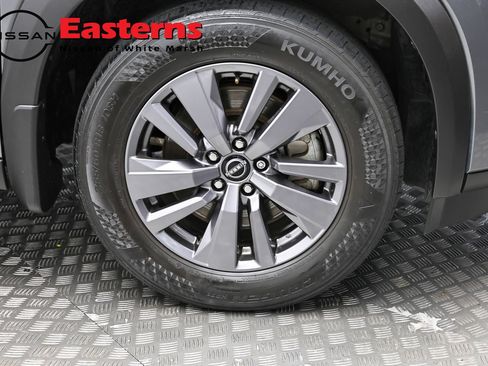 Used 2023 Nissan Pathfinder S AWD/4WD image 30