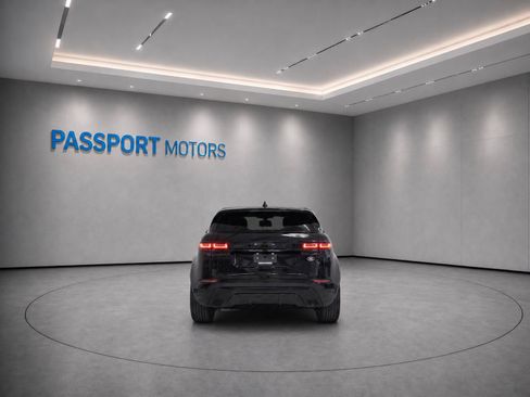 Used 2023 Land Rover Range Rover Evoque R-Dynamic S AWD/4WD image 5