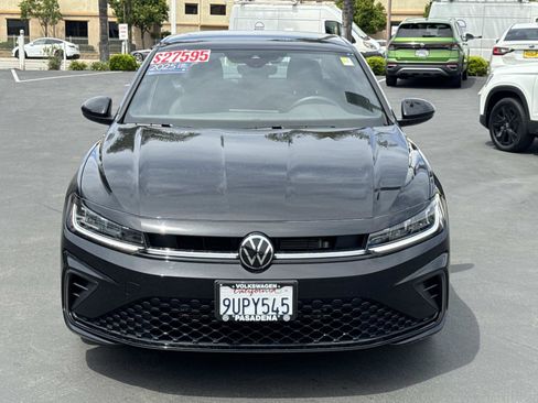 Certified 2025 Volkswagen Jetta Sport FWD image 2