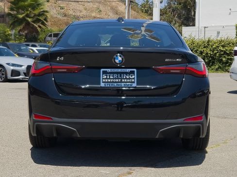 New 2026 BMW i4 eDrive40 w/ Parking Assistance Package RWD image 19