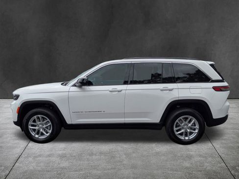 New 2026 Jeep Grand Cherokee Laredo X RWD image 7