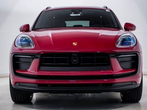 New 2026 Porsche Macan image 6