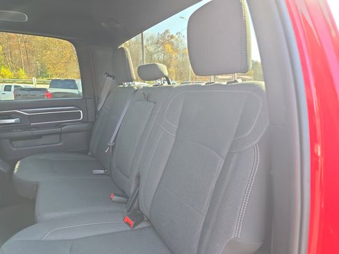 Used 2024 RAM 2500 Big Horn w/ Sport Appearance Package image 15