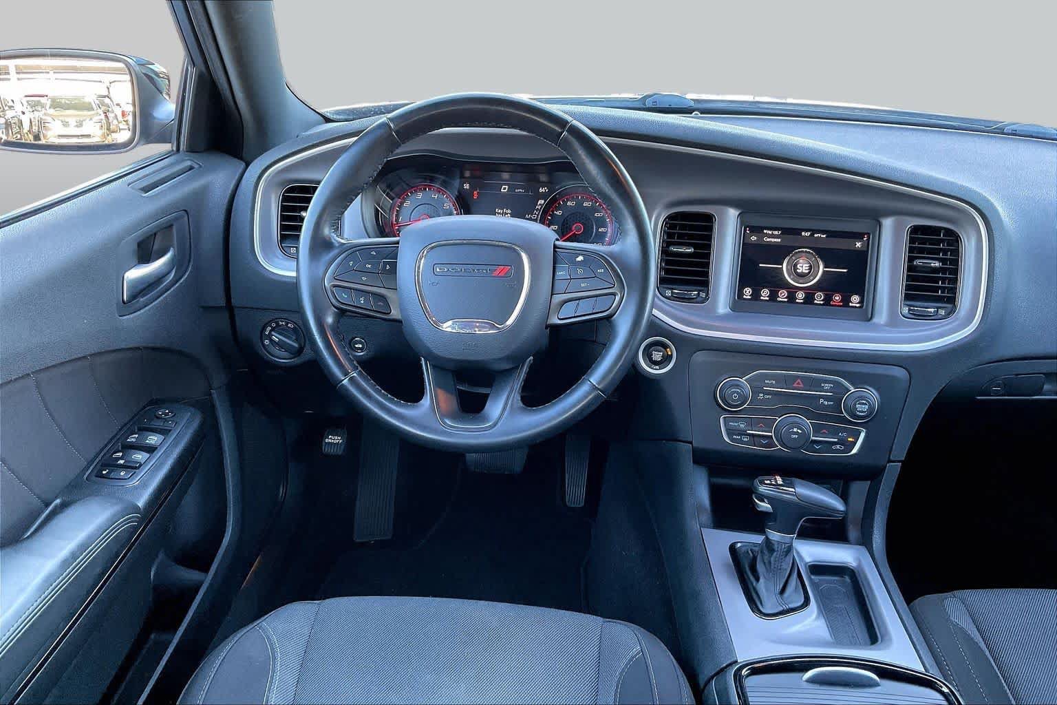 Used 2022 Dodge Charger SXT w/ Blacktop Package RWD image 7