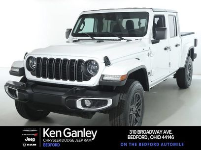 Used 2024 Jeep Gladiator Sport