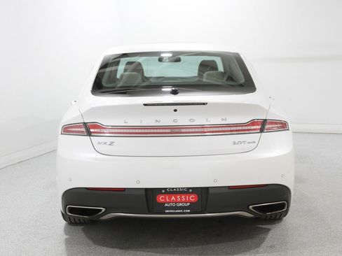 Used 2020 Lincoln MKZ Reserve w/ Elements Package image 21