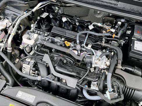 Certified 2025 Toyota Corolla LE image 29