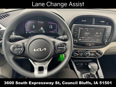 Used 2025 Kia Soul LX FWD image 20