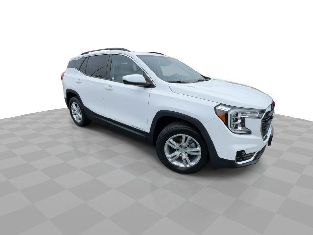 Certified 2023 GMC Terrain SLE w/ Driver Convenience Package AWD/4WD image 2