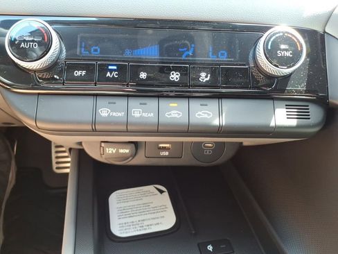 New 2026 Hyundai Elantra Sport FWD image 22