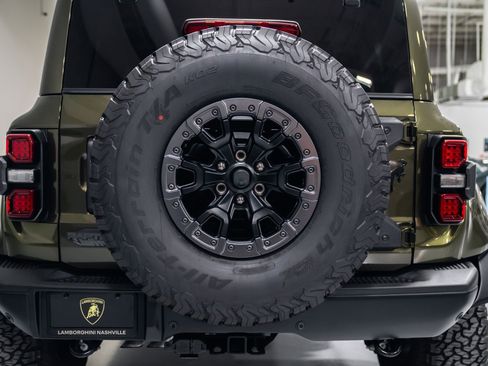 Used 2025 Ford Bronco Raptor AWD/4WD image 34