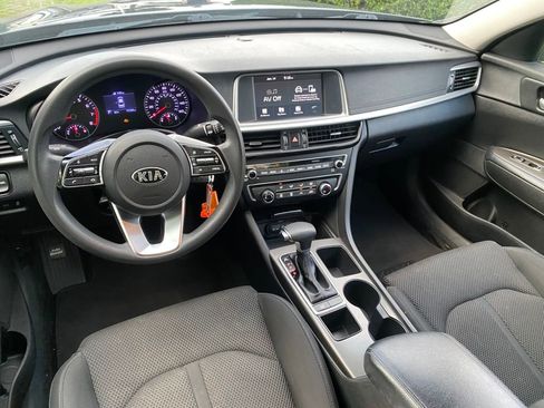 Used 2020 Kia Optima LX image 12