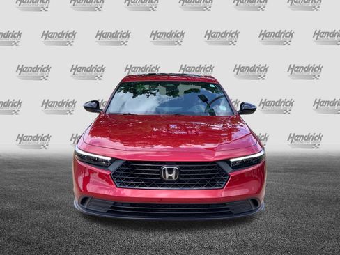 Used 2025 Honda Accord Sport image 3