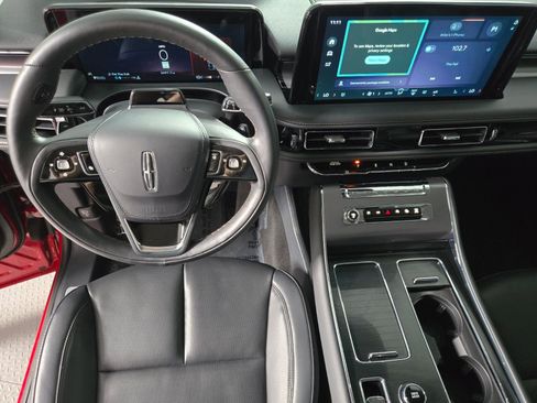 New 2026 Lincoln Aviator 2WD w/ Jet Appearance Package image 17