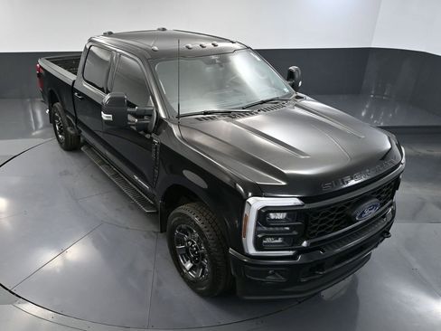 Used 2024 Ford F250 Lariat w/ Lariat Ultimate Package AWD/4WD image 62