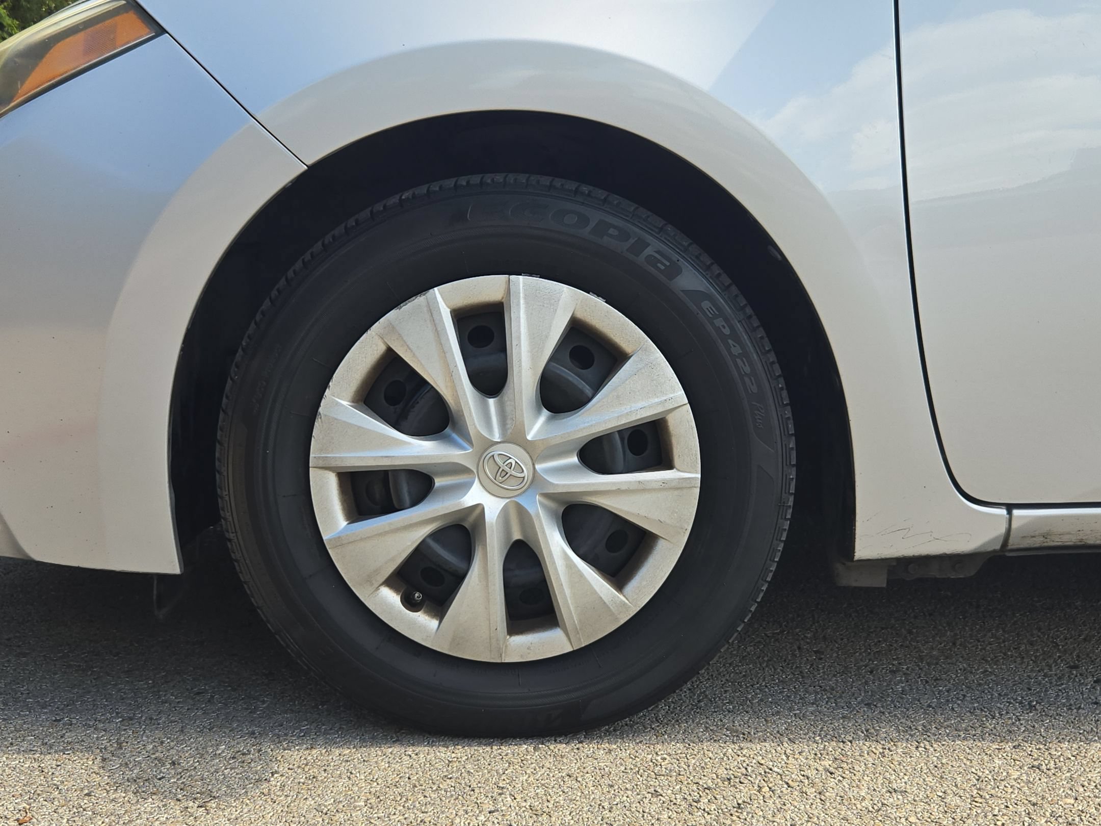 Used 2014 Toyota Corolla L FWD image 30