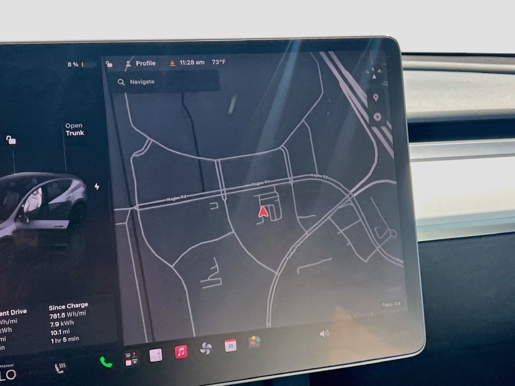 Used 2025 Tesla Model Y Long Range RWD image 12