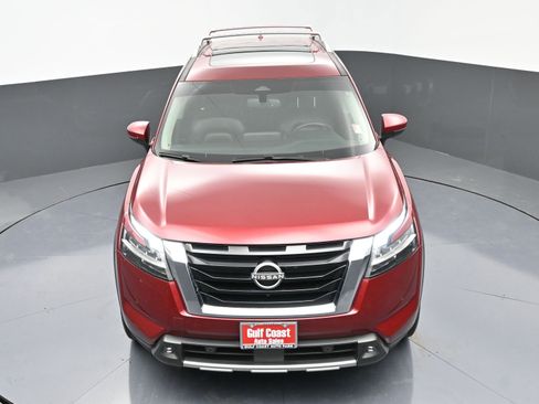 Used 2022 Nissan Pathfinder SL w/ SL Premium Package image 40