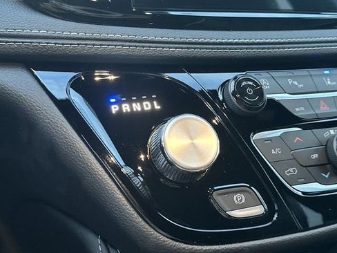 New 2026 Chrysler Pacifica Limited w/ S Appearance Package image 25