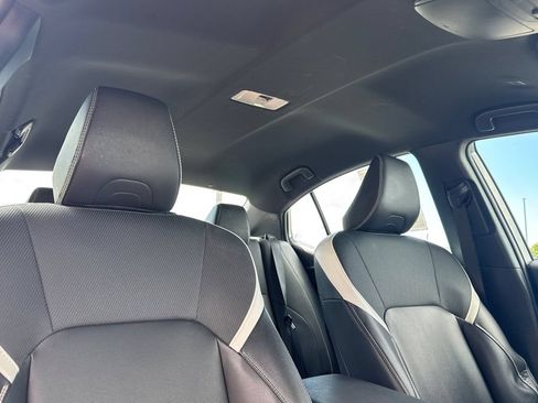 Used 2025 Toyota Camry SE FWD image 16