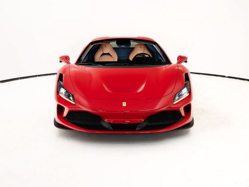 Certified 2022 Ferrari F8 Tributo RWD image 28