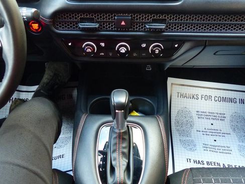 Used 2025 Honda HR-V Sport image 30