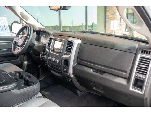Used 2023 RAM 1500 Classic SLT w/ Protection Group AWD/4WD image 13