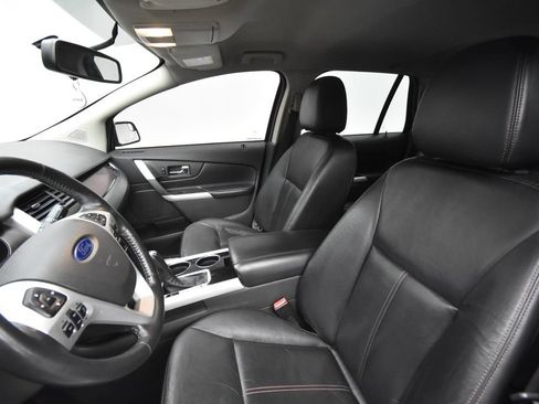 Used 2013 Ford Edge Limited FWD image 14
