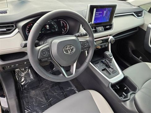 Certified 2025 Toyota RAV4 XLE Premium image 11