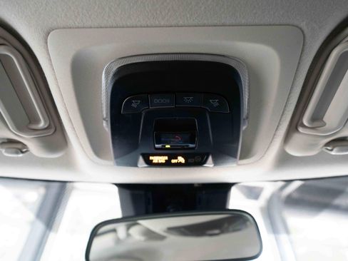 Used 2024 Toyota Corolla LE image 18