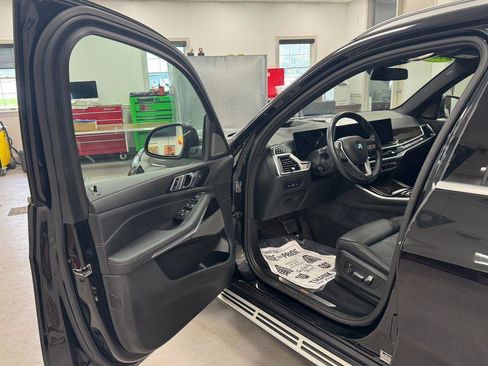 Used 2026 BMW X5 xDrive40i AWD/4WD image 13