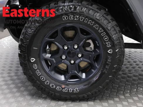Used 2023 Jeep Wrangler Unlimited w/ Cold Weather Group AWD/4WD image 33