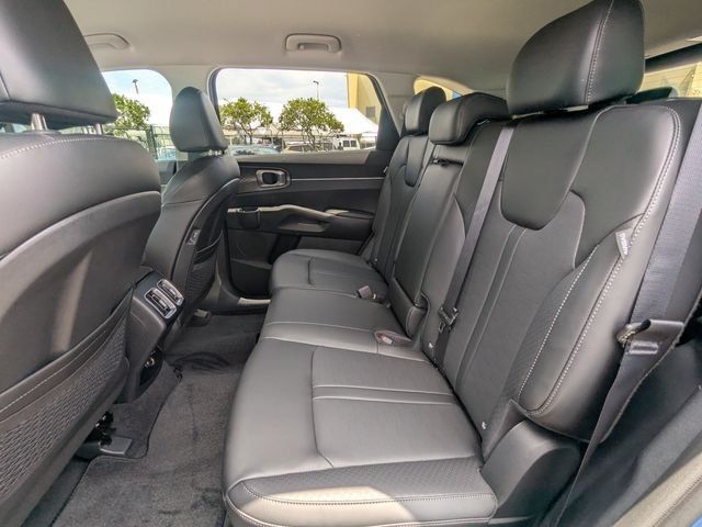 New 2026 Kia Sorento S FWD image 16