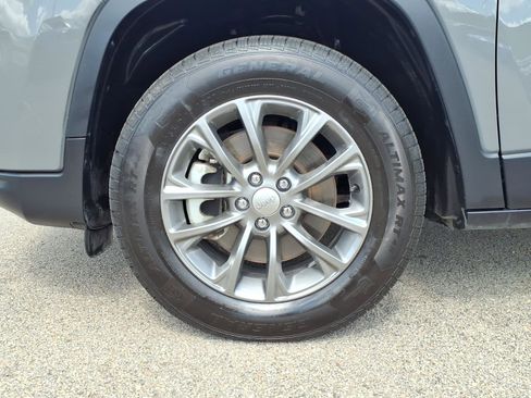 Used 2021 Jeep Cherokee Latitude Lux w/ Sun & Sound Group image 7